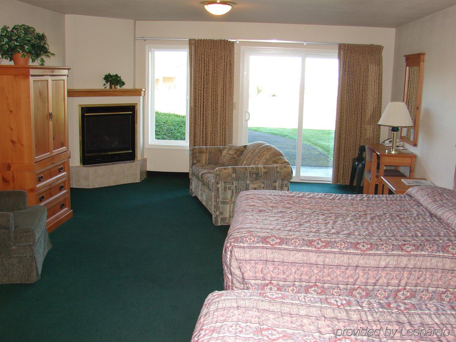 Sunset Oceanfront Lodging Бандон Экстерьер фото