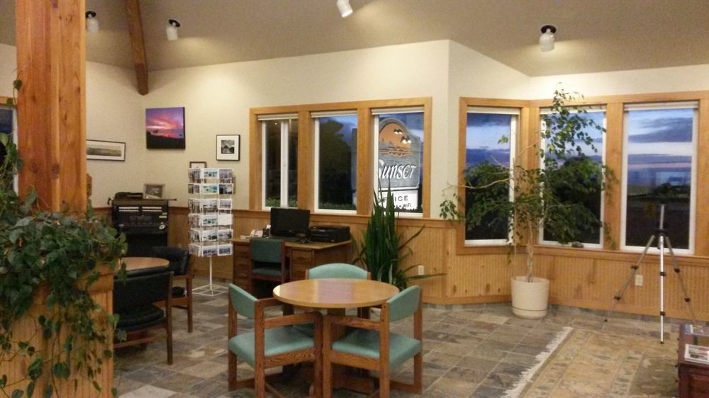 Sunset Oceanfront Lodging Бандон Экстерьер фото