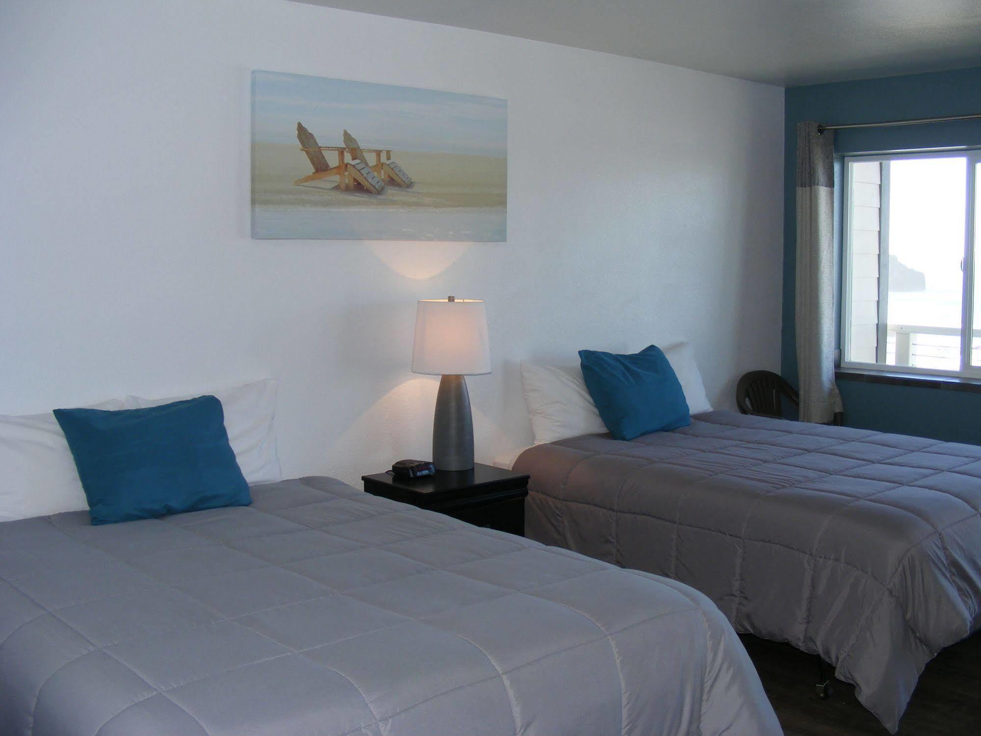 Sunset Oceanfront Lodging Бандон Экстерьер фото